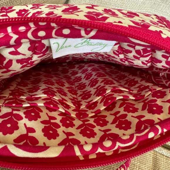 Vera Bradley crossbody - Picture 14 of 14